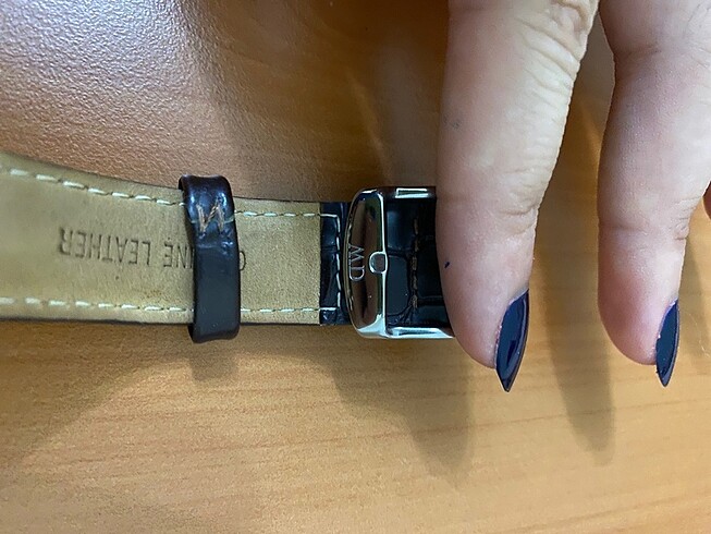 Beden Daniel Wellington saat
