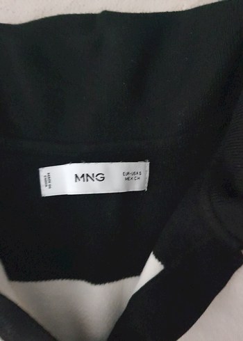 siyah Beyaz Çizgili Düğmeli Kadın crop  kazak - Görsel 2