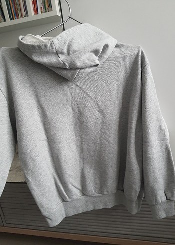 Gri Kapüşonlu Superman Baskılı Sweatshirt - Görsel 3