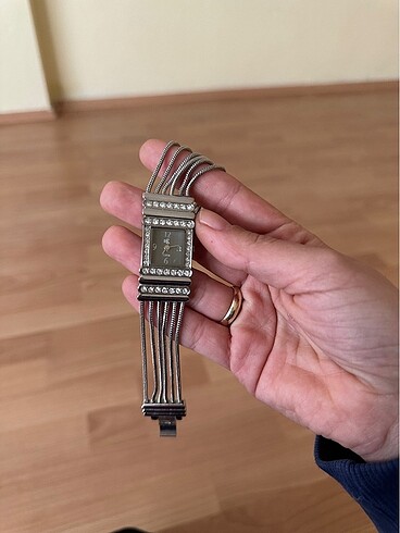 Dk kadın saat