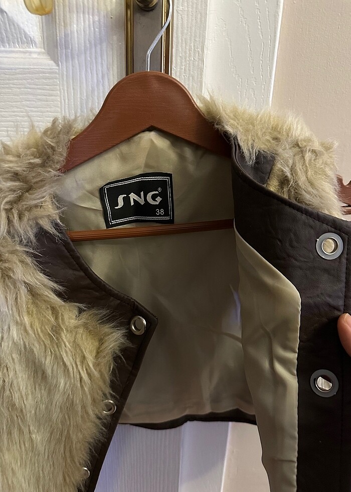 Y2k kürklü mini ceket - Görsel 2