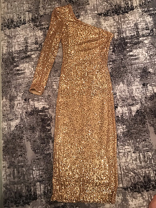 Altın / gold payet detaylı vücudu saran midi boy elbise. 36 bede
