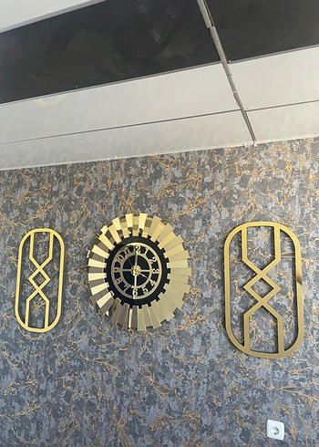 pleksili saatler - Görsel 2