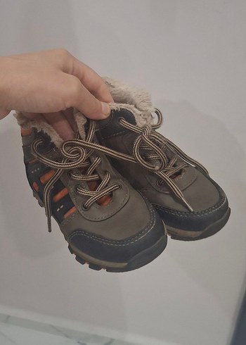 Kürklü Erkek Çocuk  Bot - Görsel 2