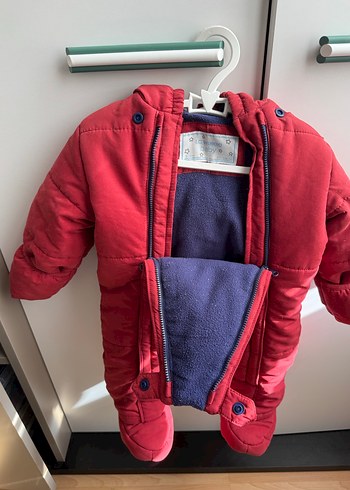 Kırmızı Astronot Tulum - Görsel 2