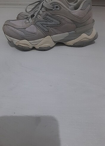 36 Beden NB 9060 kadın spor ayakkabısı