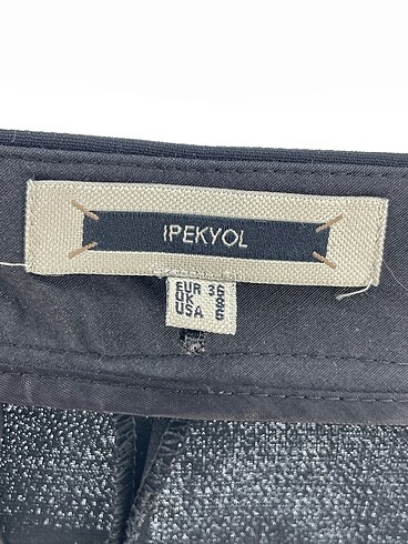 36 Beden siyah Renk ipekyol Düz Kesim %70 İndirimli.
