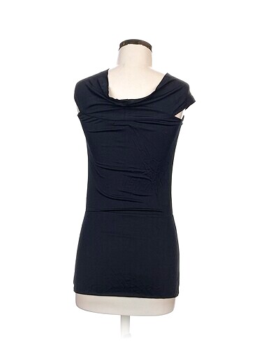 m Beden Batik Bluz %70 İndirimli.