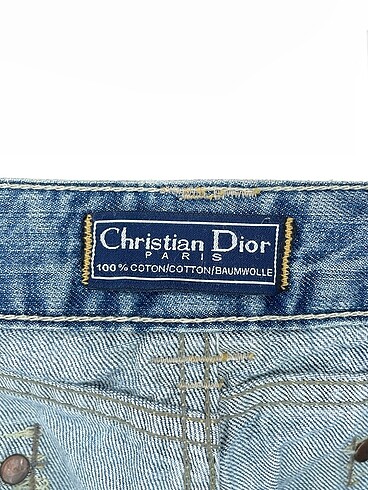 32 Beden çeşitli Renk Dior Jean / Kot %70 İndirimli.