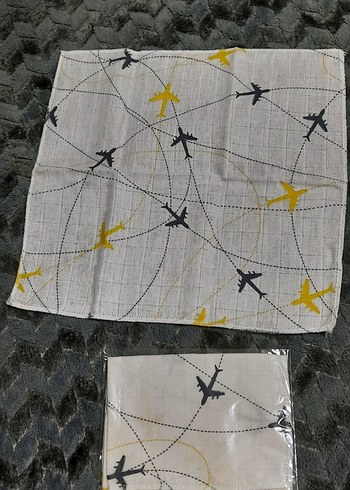 2 Adet Müslin bebek ağız mendili ve corap - Görsel 5