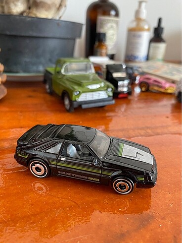  Beden Hot wheels araba