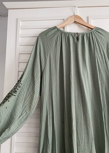 Nakışlı reglan kol keten elbise - Görsel 5