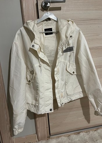 Mevsimlik ceket/ yağmurluk - Görsel 3