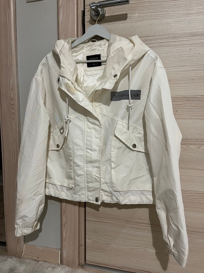 Mevsimlik ceket/ yağmurluk - Görsel 4