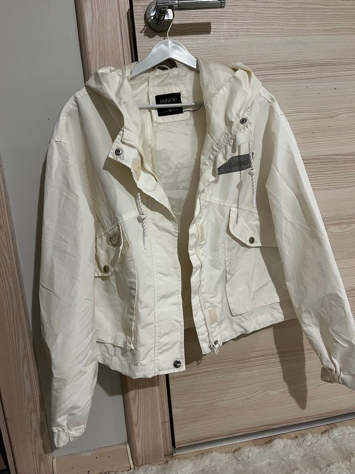 Mevsimlik ceket/ yağmurluk - Görsel 3