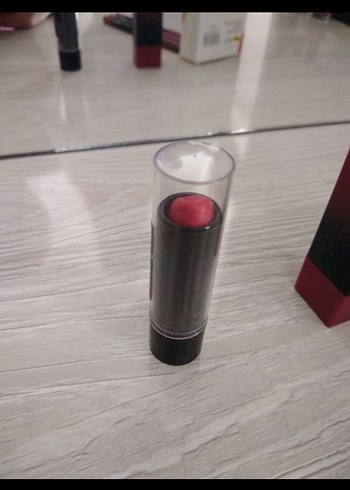 Golden Rose Koyu Kırmızı Ruj ve Dudak Kalemleri Seti