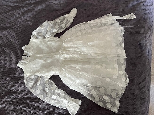 Beyaz elbise - Görsel 2