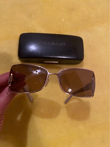 GIVENCHY Givenchy güneş gözlüğü