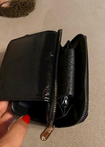 Kadın Siyah Parlak Deri Cüzdan - Görsel 8