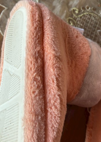 Kızlar için Nakışlı Sıcak Terlikler 40 numara - Görsel 4