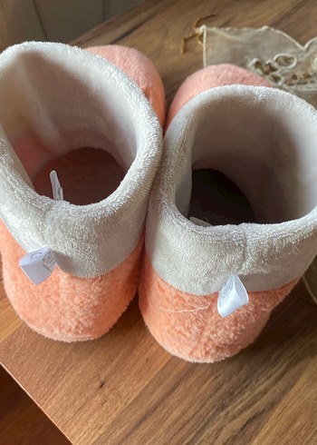 Kızlar için Nakışlı Sıcak Terlikler 40 numara - Görsel 6