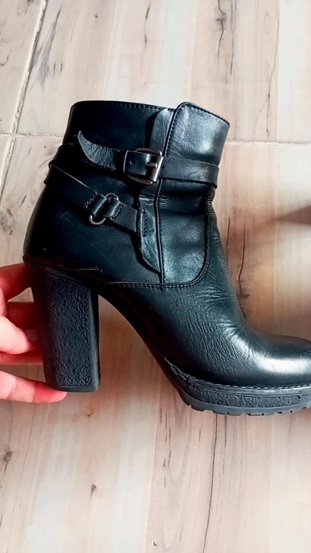 Kadın Siyah Deri Tokalı Topuklu Bot - Görsel 5