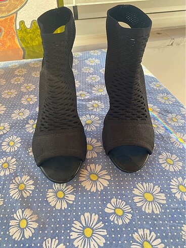 Zara Zara topuklu ayakkabı