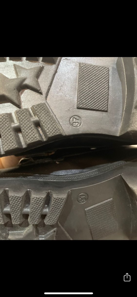 Zincir Detaylı Siyah Deri Topuklu Kadın Loafer - Görsel 3