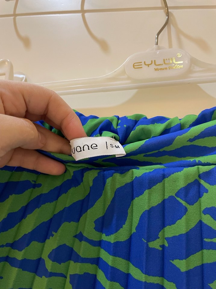 Mavi Piliseli Uzun Kadın Etek - Görsel 2