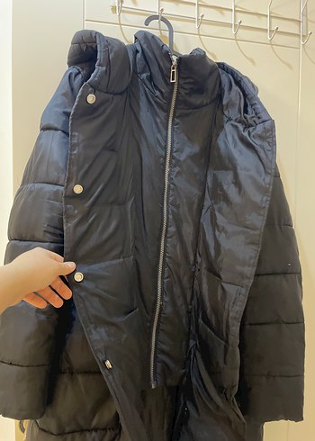 Kadın Siyah Kapitone Uzun Kış Montu - Görsel 2