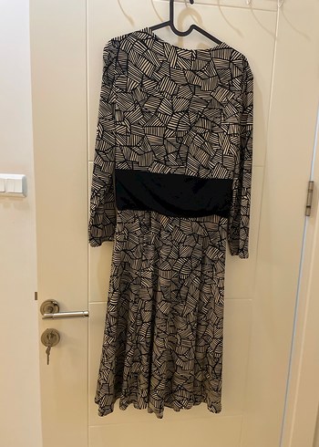 Uzun, Desenli Hemşirelik Sabahlığı - Görsel 3