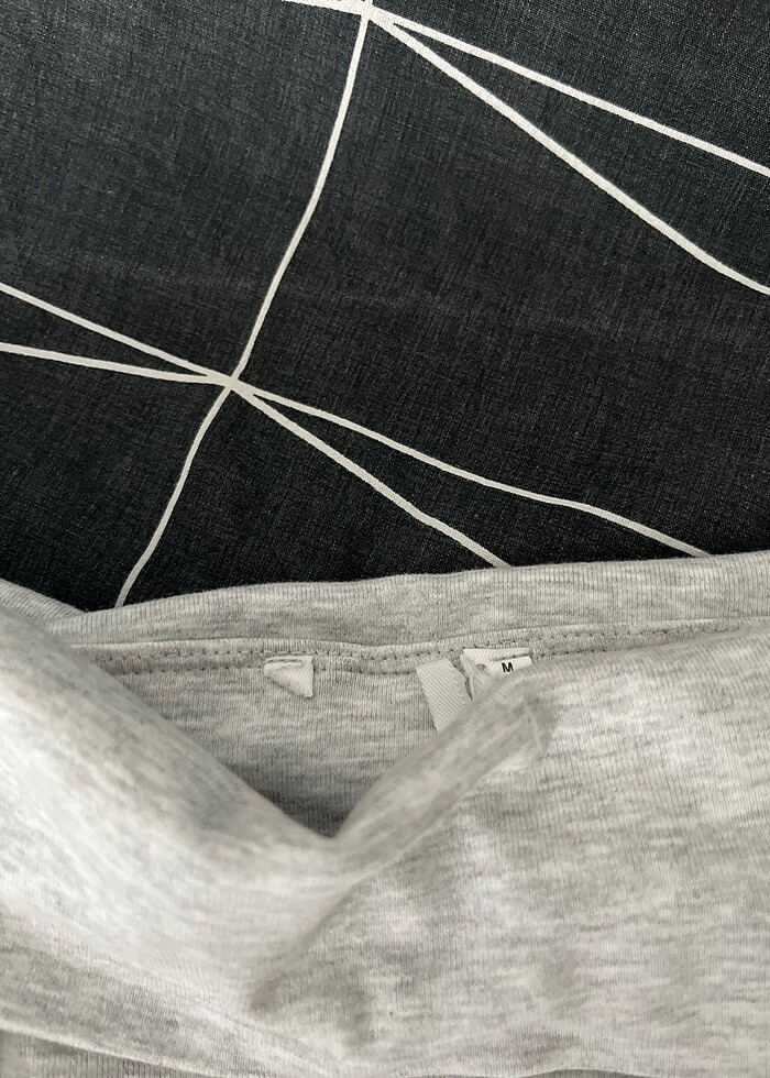 stradivarius omzu açık bluz - Görsel 3