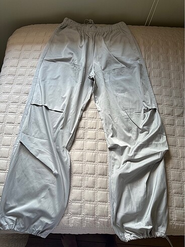 Zara saten pantolon