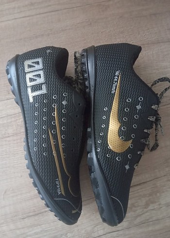 Siyah Yılan Desenli Erkek Futbol Ayakkabısı - Görsel 2