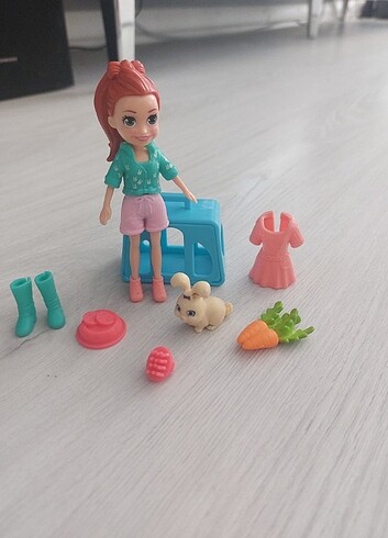 Polly Pocket Polly Pocket ve hayvan dostu oyun seti