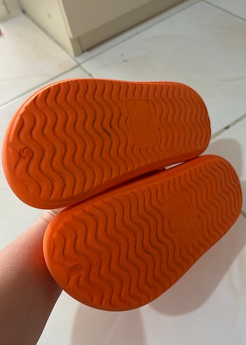 Turuncu Kız Çocuk Terlik - Görsel 2