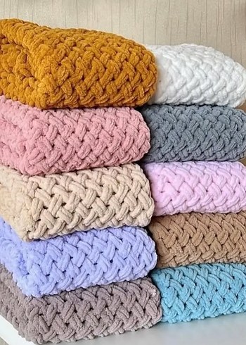 Puffy Nakışlı Çok Renkli Çocuk Örgü Battaniye