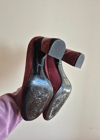 Bordo Süet Tokalı Kadın Topuklu Ayakkabı - Görsel 4