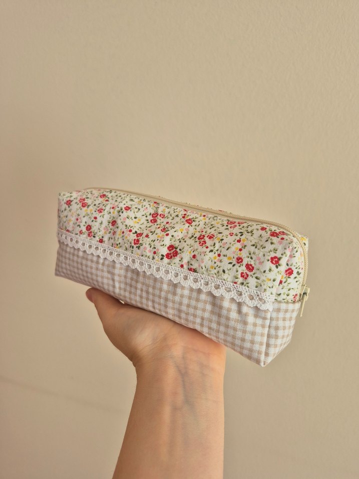 Bej Dantelli Bohem Çiçekli Makyaj Çantası - Görsel 2