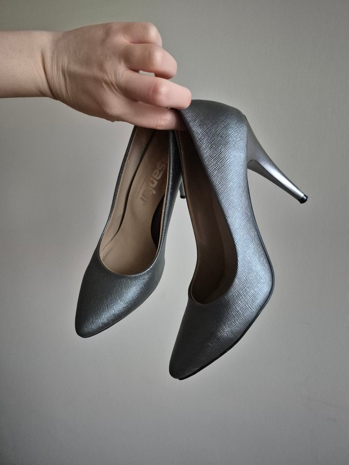 Klasik Topuklu Silver Ayakkabı - Görsel 3