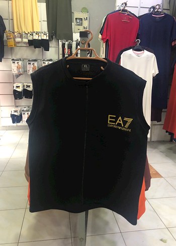 Emporio Armani Ea7 Siyah Kolsuz Fermuarli Yelek