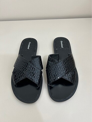 Deichmann Kadın Terlik