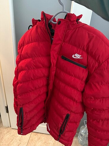 46 Beden Mont erkek kırmızı Nike