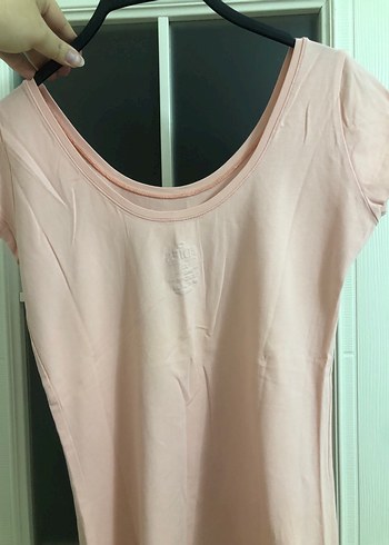 Somon renk basic vücuda saran tişört - Görsel 4