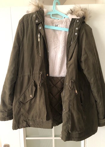 Haki  Süet Düğmeli Kadın Mont - Görsel 3