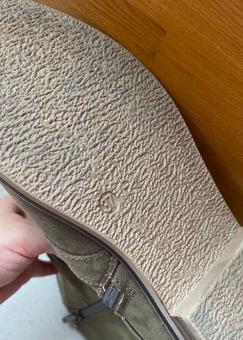 Bej Süet Tokalı Biker Kadın Bot - Görsel 2