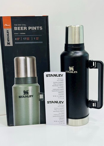 Stanley Siyah Termos Şişe 1900 ml