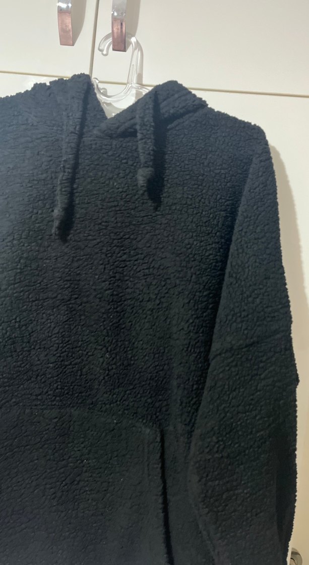 Siyah Peluş Kapüşonlu Rahat Sweatshirt - Görsel 2