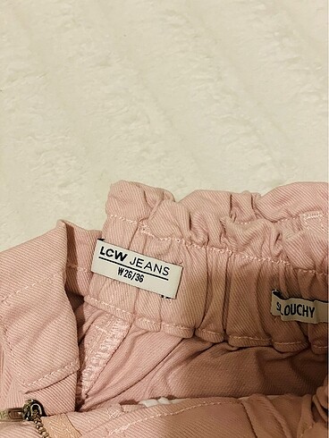 pembe pantolon