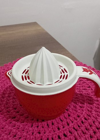 Diğer Renkli Plastik Narenciye Sıkacağı